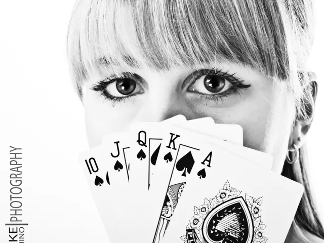 Straightforwardly stating the truth: I won't hide the reality.